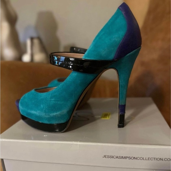 Jessica Simpson pumps - Picture 3 of 4